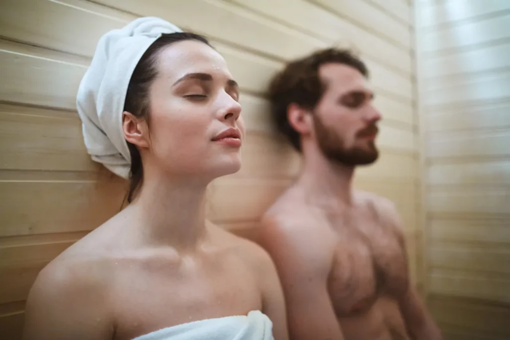 Dry vs. Wet Saunas