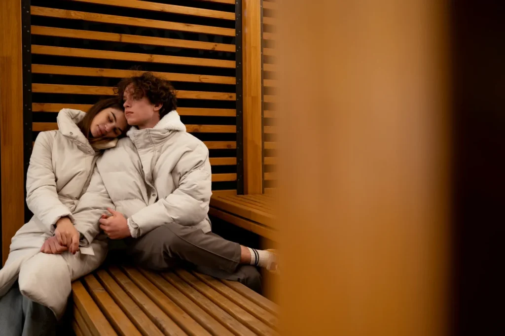 Sauna or Steam Room: Which One Is Better for a Cold